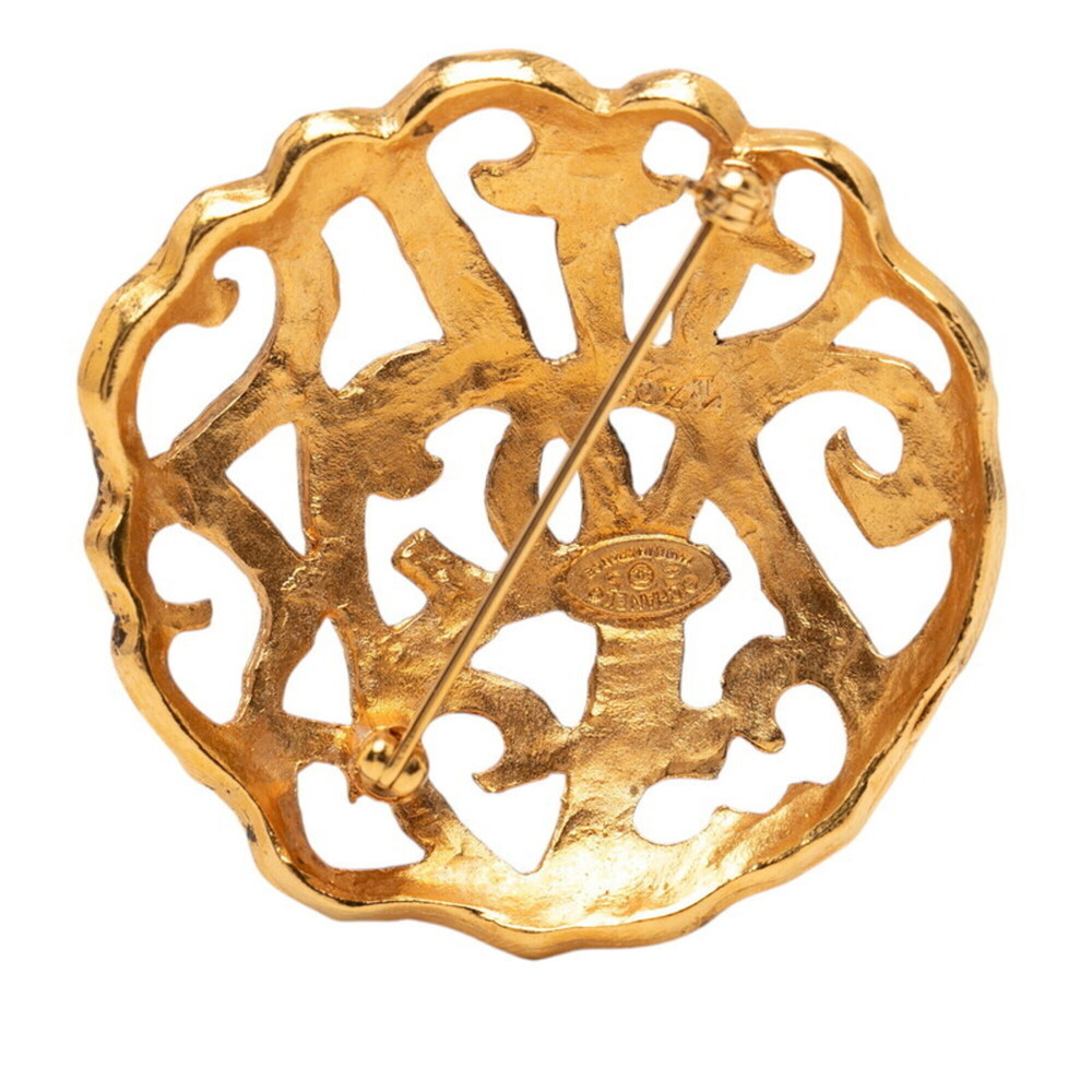 CHANEL Authentic Vintage Gold Logo Brooch - Picture 2 of 4